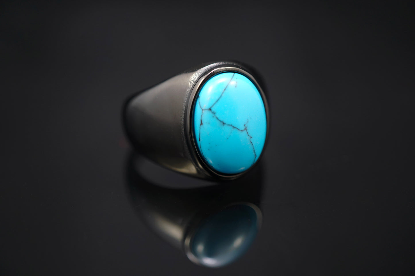 Genuine Oval Blue Turquoise Black Ring TR205